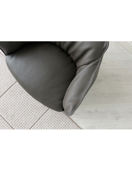 Archibald Gran Comfort Brown Armchair (Expo Offer)  - 5