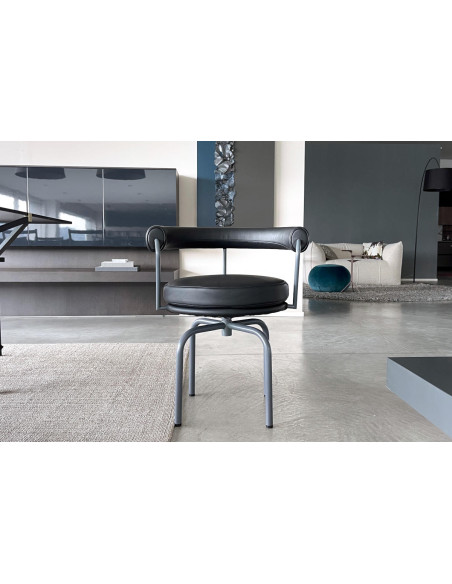 Chaise LC7 en cuir anthracite (Offre Expo) - 1