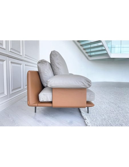 Get Back Brown and Grey Leather Sofa (Expo Offer) Poltrona Frau - 3