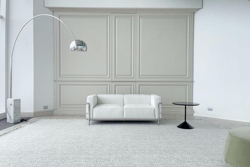 Divan LC3 Fauteuil Grand Confort, Grand Modèle blanc (Offre Expo) Cassina - 1