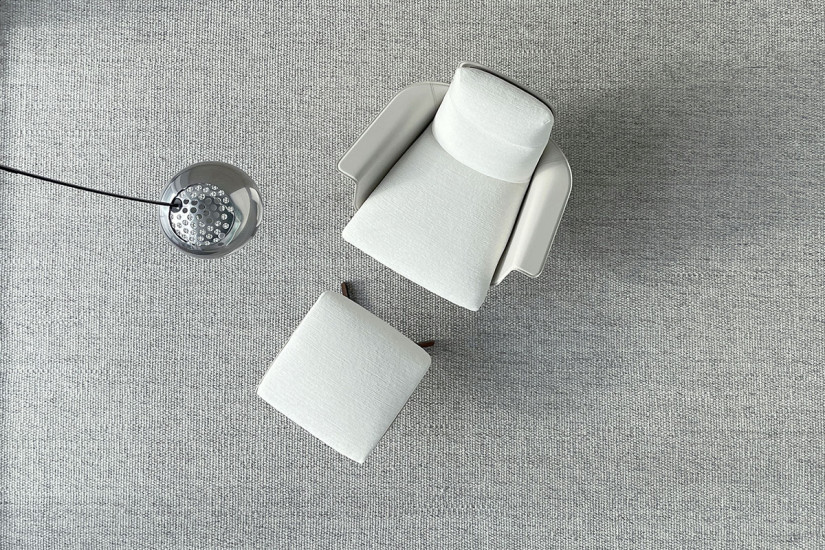 Clori White Fabric Armchair with Pouf (Expo Offer) Giorgetti - 7