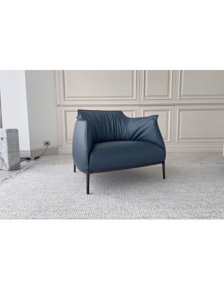 Archibald Large Blue Leather Armchair (Expo Offer) Poltrona Frau - 1