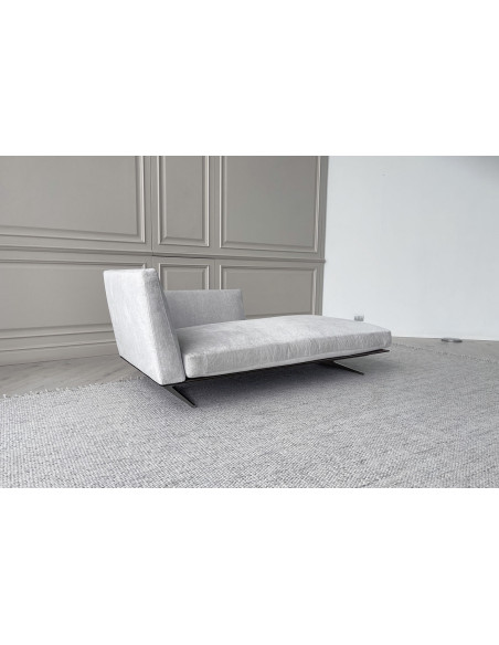 Evergreen White Leather Dormeuse (Expo Offer) Flexform - 2