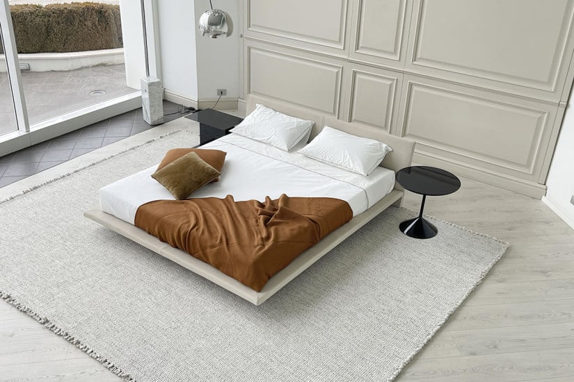 Chemise Bed in beige leather (Expo Offer) Living Divani - 2