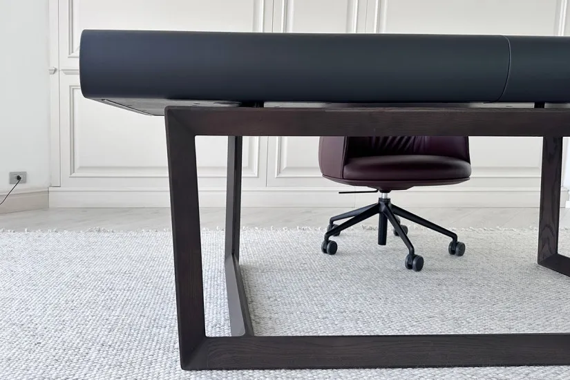 Peek-a-Book Black Desk (Expo Offer) Poltrona Frau - 5