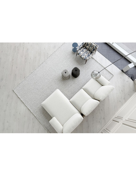 Blisscape White Sofa (Expo Offer) Poltrona Frau - 7