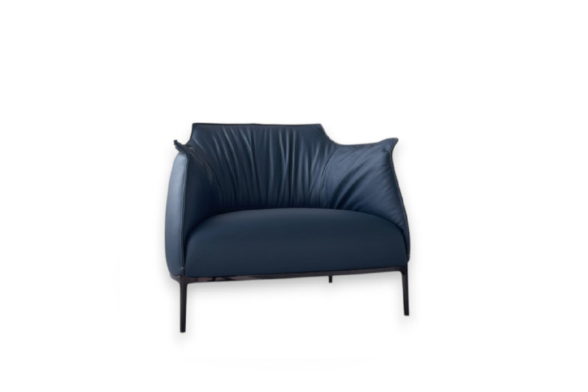 Archibald Large Blue Leather Armchair (Expo Offer) Poltrona Frau - 8