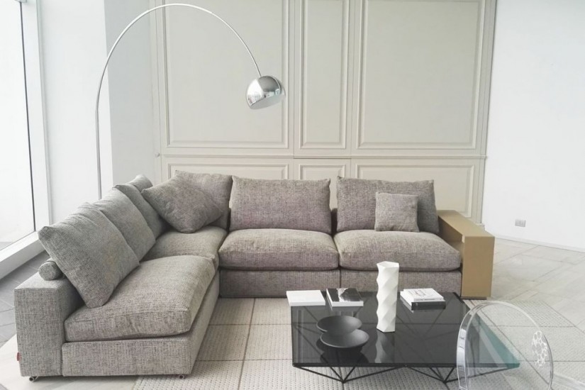 Groundpiece Sofa (Expo Offer)