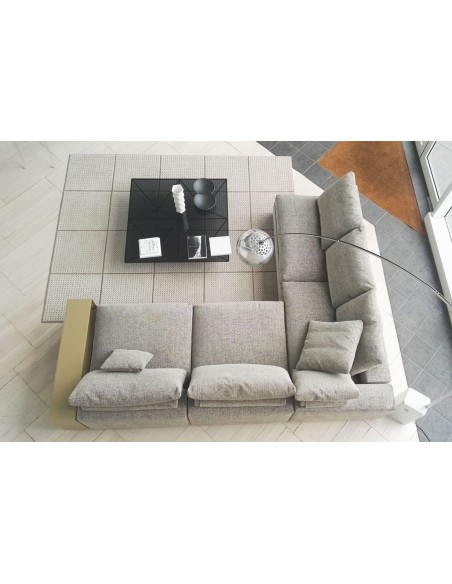 Groundpiece Sofa (Expo Offer)