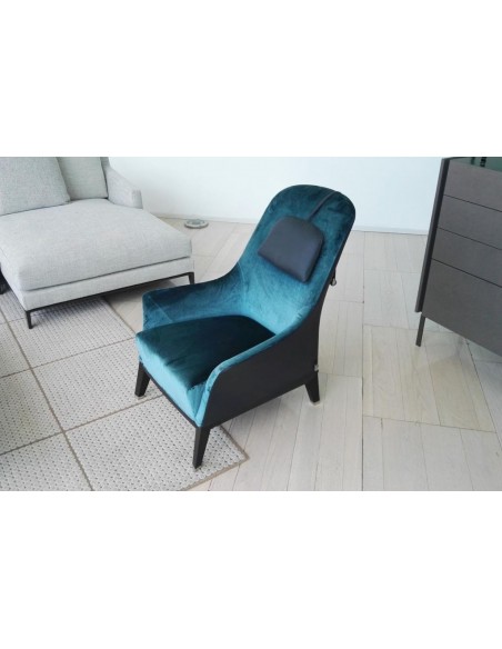 Normal Armchair (Expo Offer)