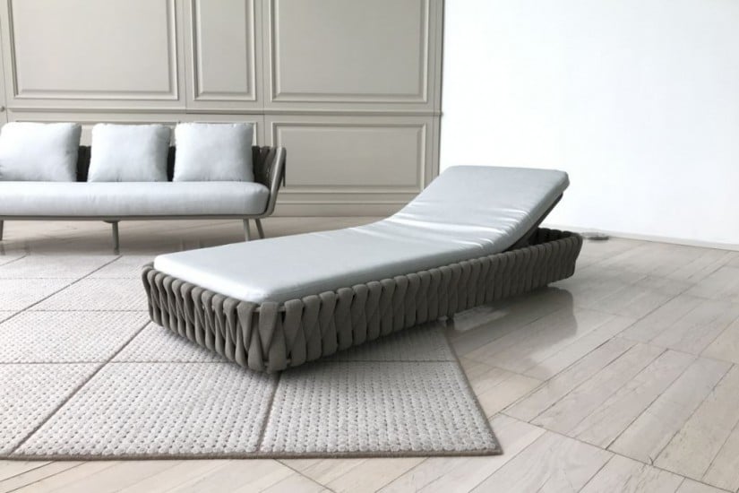Tosca Outdoor Sunbed (Expo Offer)