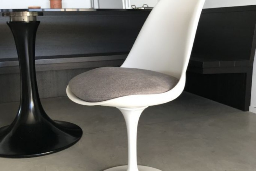 Tulip Chair (Expo Offer)