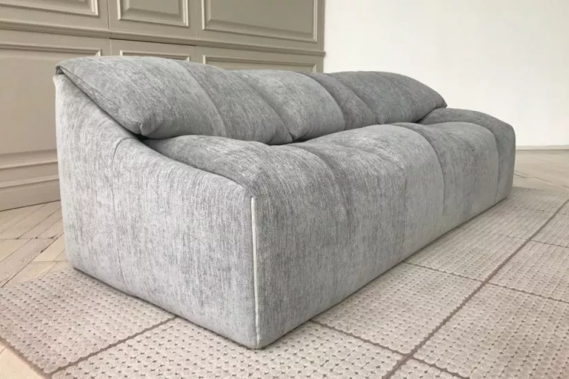 Plumy Sofa (Expo Offer)