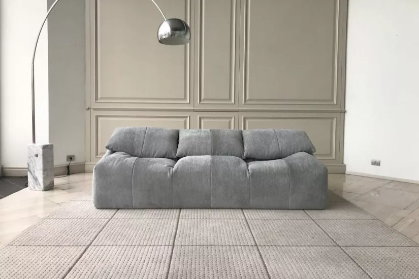 Plumy Sofa (Expo Offer)