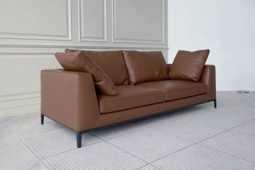 Lucrezia Soft Sofa (Expo Offer)