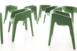 Tototo Chair