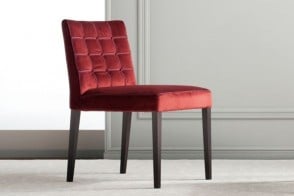 Chaise Loving