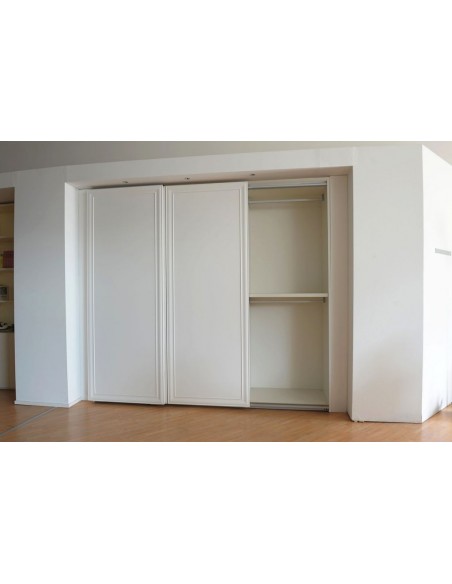 Armoire trois portes avec cadre (Offre Expo)