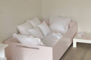 Petit Bed 2