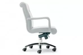 Forum Chair 2