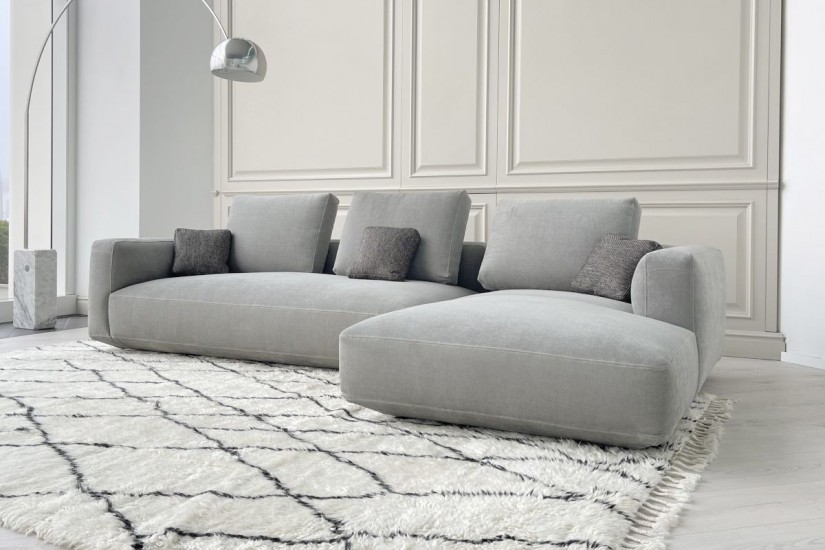 Pianoalto Sofa (Expo Offer)