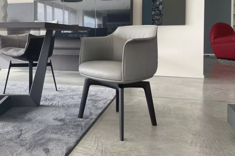 Archibald Swivel Armchair (Expo Offer)