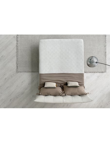 Aurora Tre Bed (Expo Offer)