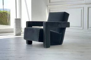Cassina Utrecht Armchair - Green Version (Expo Offer) | Online Shop 2