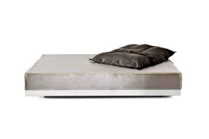 Bed & Breakfast Sofa 2