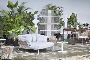 New York Soleil Outdoor Lounge Armchair 2