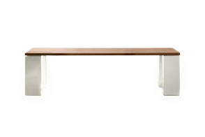 InOut 33 Table