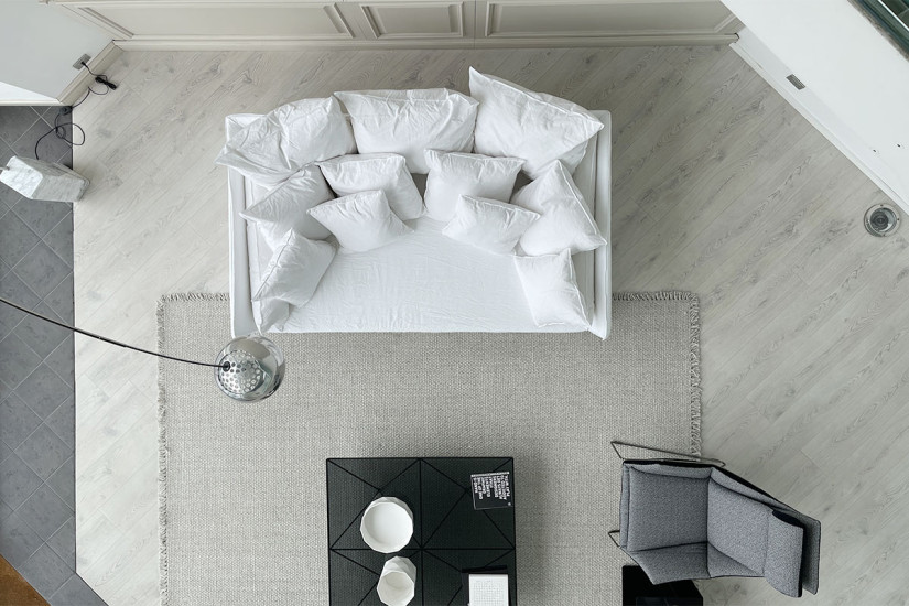 Ghost Sofa (Expo Offer)
