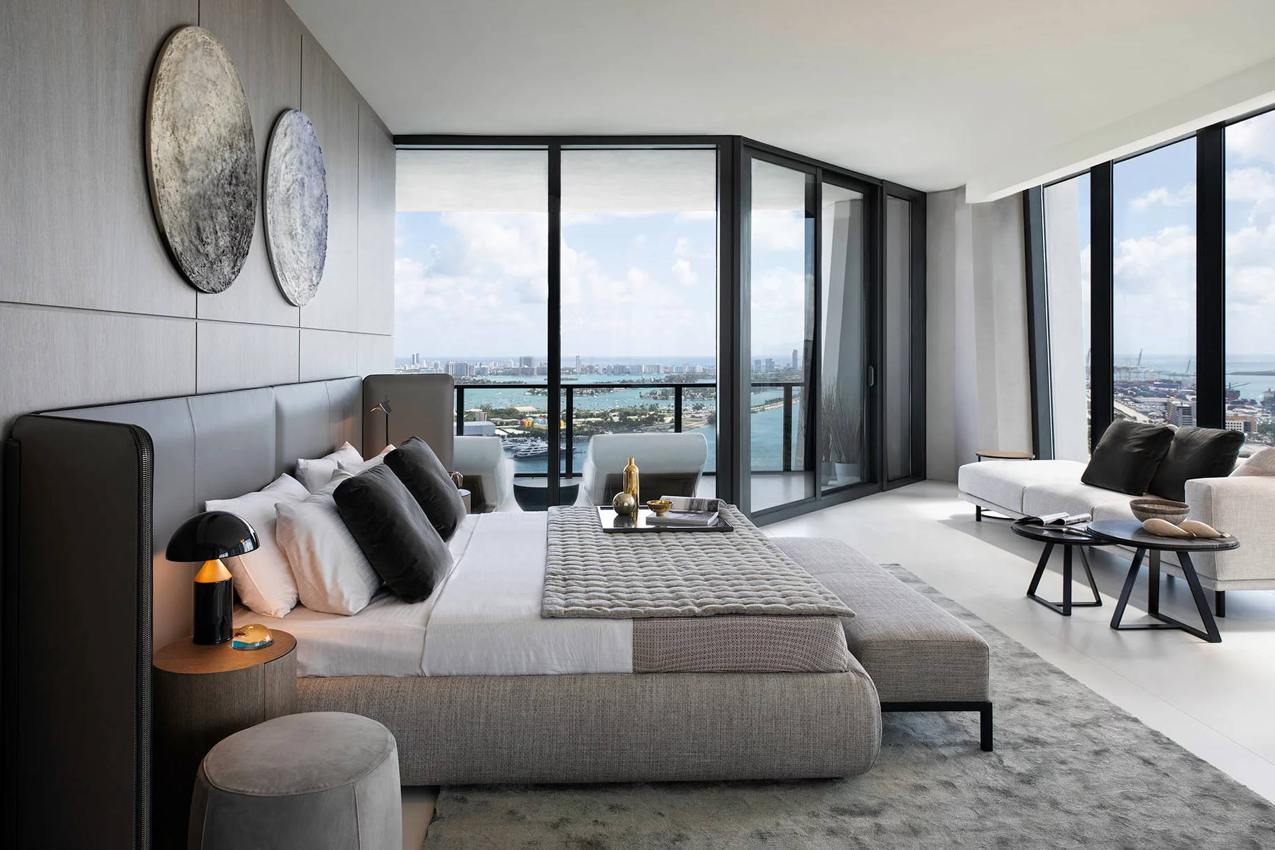 Tuyo Bed by Meridiani
