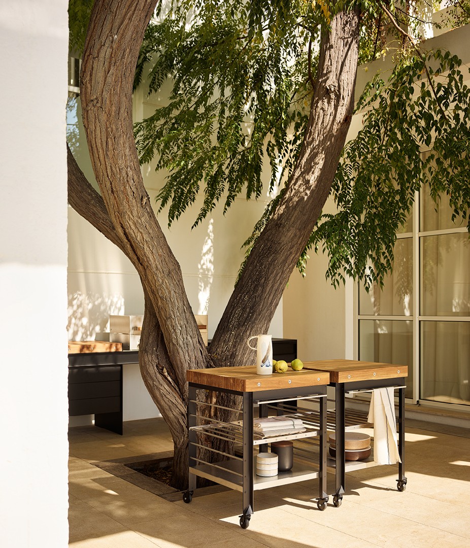 Land Outdoor Kitchen by Poliform